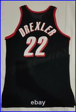 100% Authentic Clyde Drexler Portland Blazers Game Jersey 44 issued pro cut