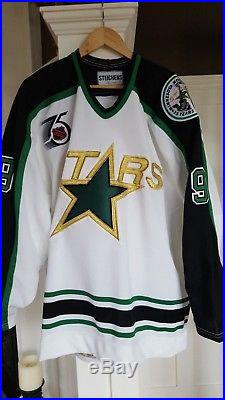 1991/92 Set 1 Game Issued Minnesota North Stars Mike Modano Authentic Jersey