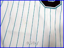 1993-02 Florida Marlins #9 Game Issued White Jersey 48 DP14212