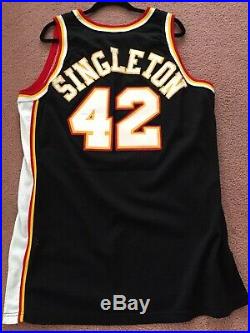 1994-95 Vernel Singleton Game Issued Pro Cut NBA Jersey Champion Atlanta Hawks