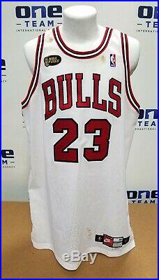 1997-98 Michael Jordan Nba Finals Game Issued Home White Bulls Jersey Mears Sia