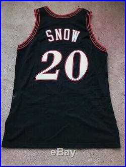 1998-99 Eric Snow Game Used Issued ProCut NBA Jersey Philadelphia 76ers Auto 46