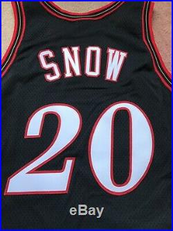 1998-99 Eric Snow Game Used Issued ProCut NBA Jersey Philadelphia 76ers Auto 46