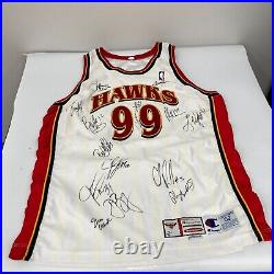 1999-2000 Atlanta Hawks Team Signed Game Issued Jersey JSA COA