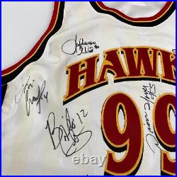 1999-2000 Atlanta Hawks Team Signed Game Issued Jersey JSA COA