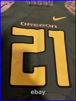 2011 Nike Oregon Ducks NCAA Football Game Issued Team Jersey size 44