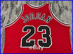96-1997 Team Game Issued Auth Champion Michael Jordan Chicago Bulls Jersey 46+3