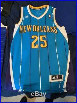 Austin Rivers Game Worn / Player Issued / Swingman Jersey Autograph Lot