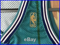 Champion 1996-97 Blank Charlotte Hornets Team Issued Pro Cut Game Jersey Gold 42