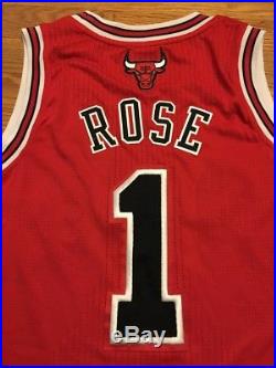 Derrick Rose Chicago Bulls game issue/worn red Latin Night jersey, XL+2
