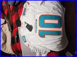 Dolphins Tyreek Hill Game Issued Signed White Nike Limited Jersey BAS Witnessed