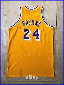 Kobe Bryant Game Worn/Issued Jersey 2007-08 Hard Wood Classic Throwback