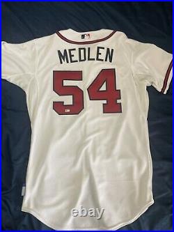 Kris Medlen Team Issued 2014 Jersey Atlanta Braves- Hank Aaron 40th Ann Patch