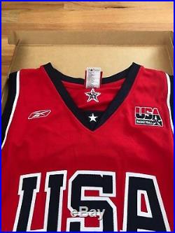 Lebron James UDA Upper Deck Signed Autograph Red USA Game-Issued Jersey 91/123