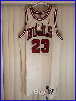 Michael Jordan Pro Cut Game Issued Jersey Home White Chicago Bulls 50+2