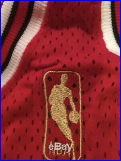 Michael Jordan Upper Deck UDA Signed GOLD LOGO Game Issued Pro Cut Jersey 96-97