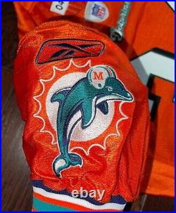 RICKY WILLIAMS 2004 AUTOGRAPHED Game Issued Worn Style DOLPHINS NFL STAT Jersey
