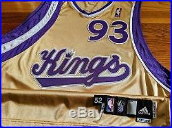 Sacramento kings Ron Artest Alt Gold Game Used Issued Jersey