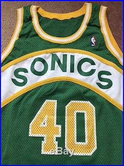 Shawn Kemp 1994-95 Seattle Sonics Game Used Issued Champion Pro Cut Jersey AUTO