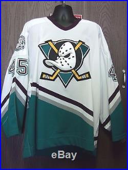 The Mighty Ducks of Anaheim Jay LeGault #45 H TC Game Issued Jersey 2000-01 P