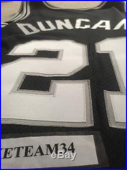 Tim Duncan 98-99 Game Issued Nike Jersey Sz 50+4 USA