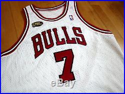 Toni Kukoc 98 NBA Finals Bulls Game Worn Used Issued Home Jersey