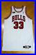 UD-Scottie-Pippen-signed-98-Bulls-NBA-Finals-Game-Issued-Home-Jersey-Upper-Deck-01-qgf