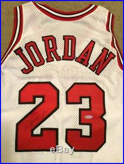 Upper Deck Signed Michael Jordan Autograph Jersey 95-96 UDA game issued